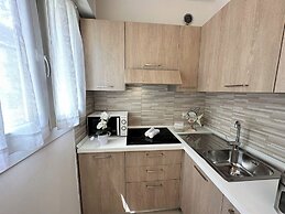 Relax in a Charming Flat With Garden