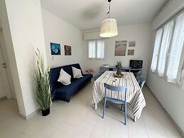 Gorgeous Flat With Fenced Garden