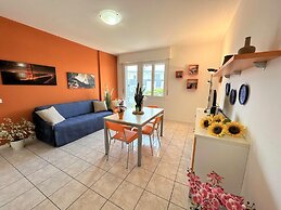 Renovated Flat With Huge Balcony - Beahost