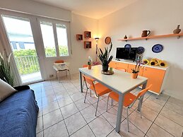 Renovated Flat With Huge Balcony - Beahost