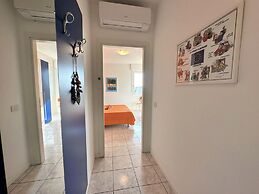 Renovated Flat With Huge Balcony - Beahost