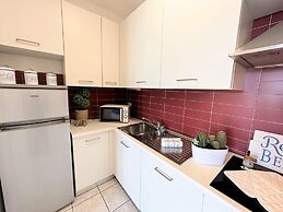 Renovated Flat With Huge Balcony - Beahost