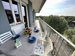 Renovated Flat With Huge Balcony - Beahost