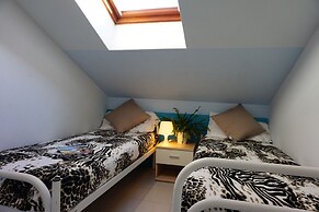 Modern Penthouse on 2 Floors With Terrace and Swimming Pool by Beahost