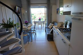 Modern Penthouse on 2 Floors With Terrace and Swimming Pool by Beahost