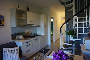 Modern Penthouse on 2 Floors With Terrace and Swimming Pool by Beahost