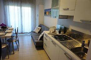 Modern Penthouse on 2 Floors With Terrace and Swimming Pool by Beahost