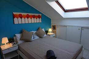 Modern Penthouse on 2 Floors With Terrace and Swimming Pool by Beahost