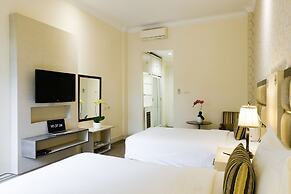 Artotel Casa Hang Tuah