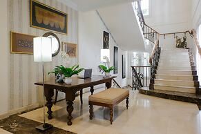 Artotel Casa Hang Tuah