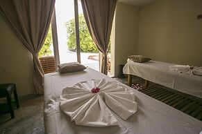 Hondaafushi Island Resort