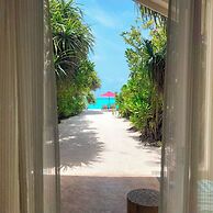 Hondaafushi Island Resort