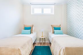 Oeiras Spacious and Modern Flat