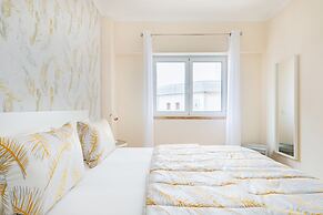 Oeiras Spacious and Modern Flat