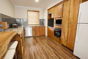 Stirling Estate Chalets