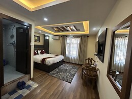 Hotel Airport Deepshree