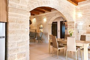 Peacefull Stone-Built Villa