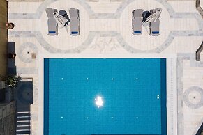 Peacefull Stone-Built Villa