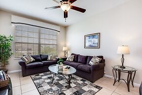 Windsor Palms 3 Bed Condo 2 Minutes Walk To Clubh 3 Bedroom Condo by R