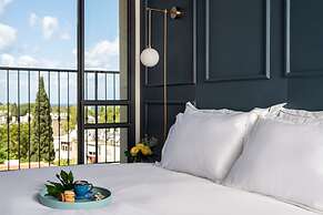 Hotel Botanica- Limited Edition By Fattal