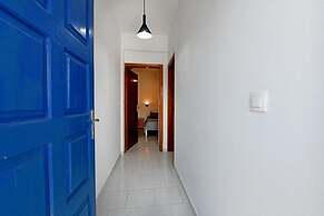 Lunar Santorini Hotel