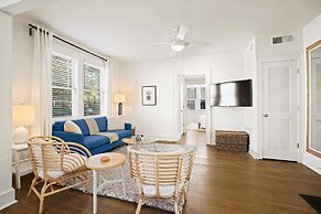 800 Furnished Apartments