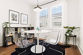 800 Furnished Apartments