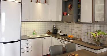 King Full Kitchen-WD10min centre