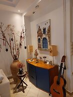 King Full Kitchen-WD10min centre