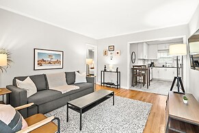 881 Furnished Apartments