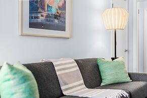 881 Furnished Apartments