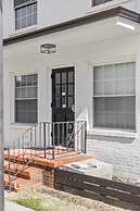 881 Furnished Apartments