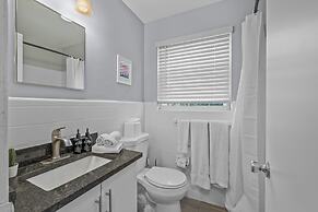 881 Furnished Apartments