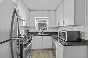 881 Furnished Apartments