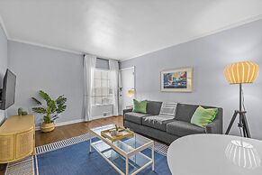 881 Furnished Apartments