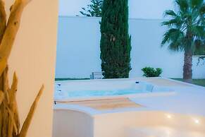 Valentino Luxury Room