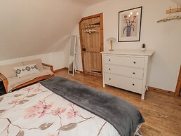 5 Swinton Mill Farm Cottage