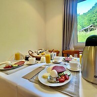 AM BERG Hotel