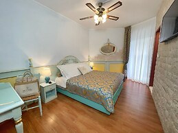 Milton Boutique Hotel