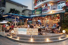 Milton Boutique Hotel