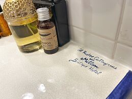 Milton Boutique Hotel