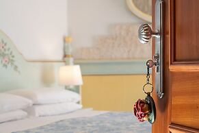 Milton Boutique Hotel