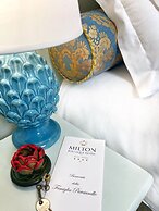 Milton Boutique Hotel