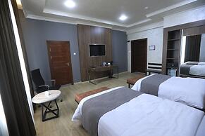 Chinor Hotel