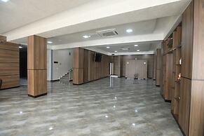 Chinor Hotel