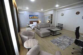 Chinor Hotel