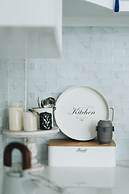 Luxurious 3BR Villa Muzo with Pool by Azure near W