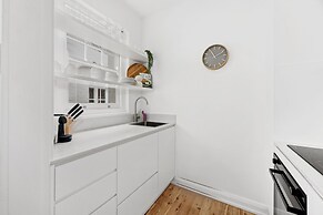 Mulwarree Avenue Apartments by Urban Rest