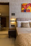 AR Suites Jewels Royale