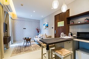 AR Suites Jewels Royale